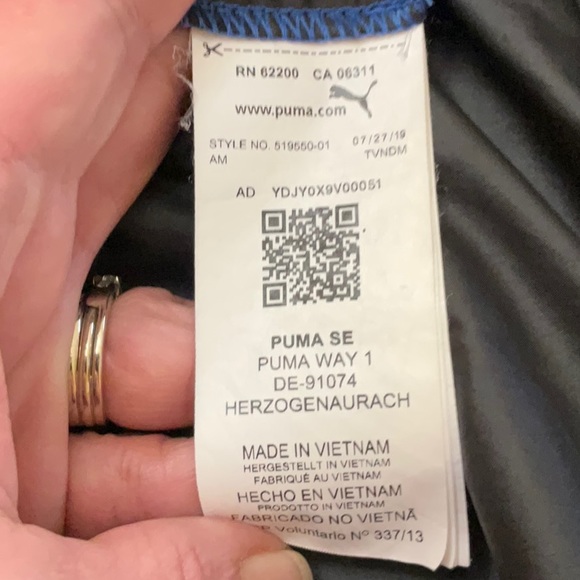 Puma Men’s Size Small Wind Cell Hooded Training Jacket, Great Condition! - Picture 7 of 11